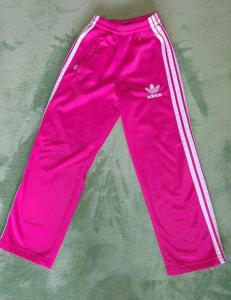 Adidas orginalios kelnes