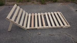 Futon lova