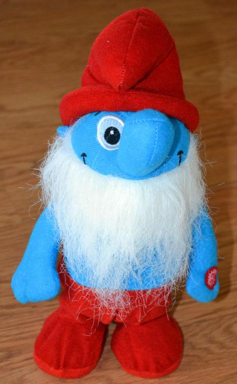 Pliušinis smurfas vaikštantis Pliušinis smurfas vaikštantis