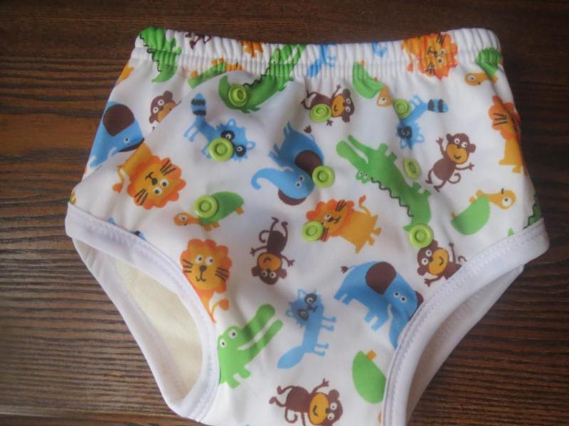 Bambukinės daugkartinės neperšlampamos sauskelnės - kelnaitės "pull ups" tipo 5-11 kg Bambukinės daugkartinės neperšlampamos sauskelnės - kelnaitės "pull ups" tipo 5-11 kg