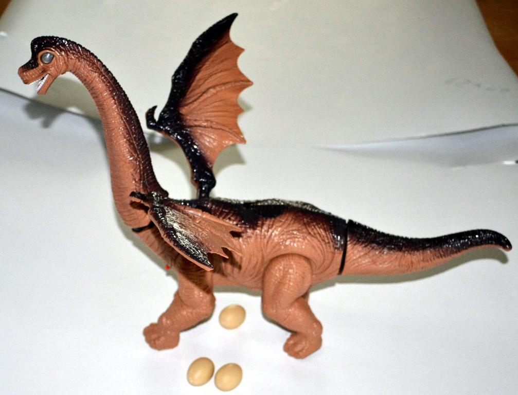 Dinozauras dedantis kiaušinius