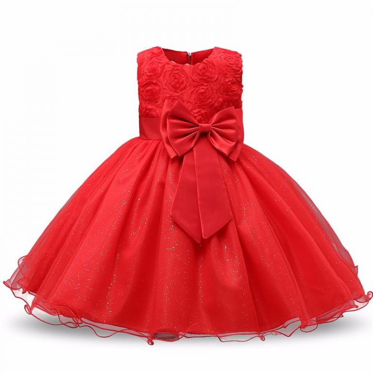 Raudona suknelė su bantuku